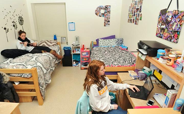 image of students in Klein room